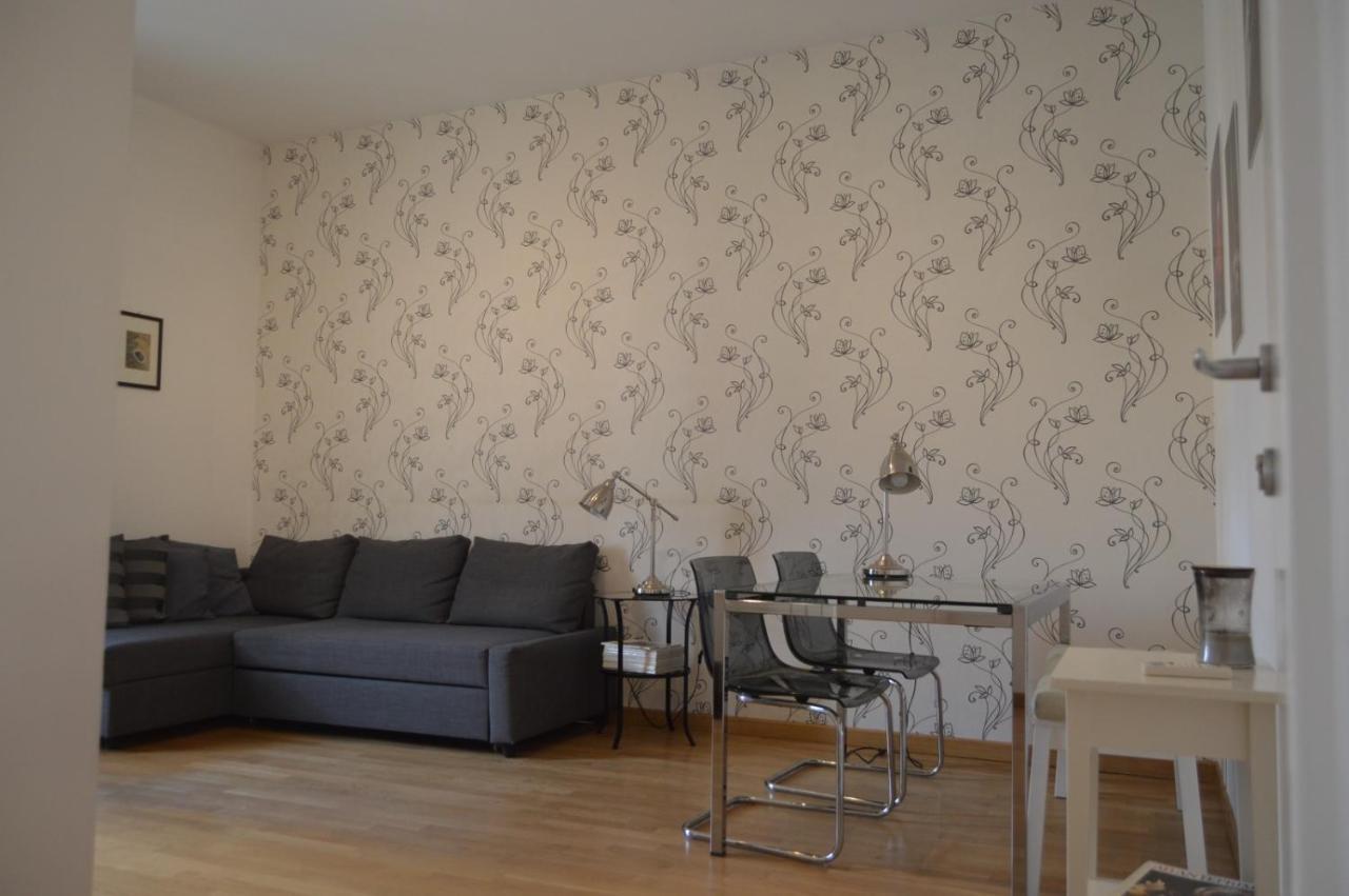 Blue Star Luxury Apartment San Giovanni - Colosseo ローマ エクステリア 写真