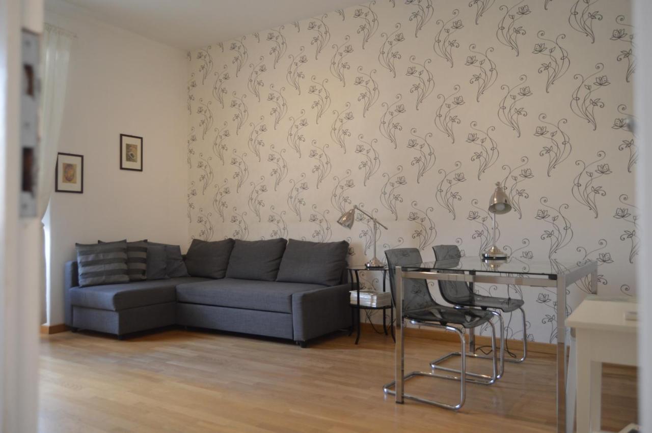Blue Star Luxury Apartment San Giovanni - Colosseo ローマ エクステリア 写真